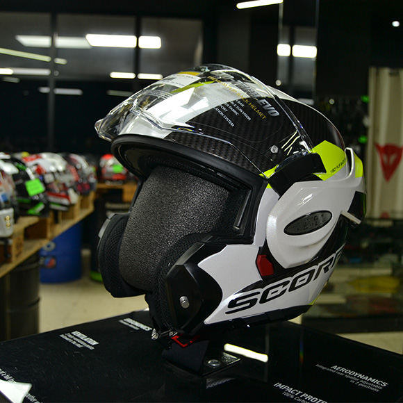 CASCO SCORPION EXO TECH EVO BLANCO/NEGRO/FLUOR - Tienda Motos Medina